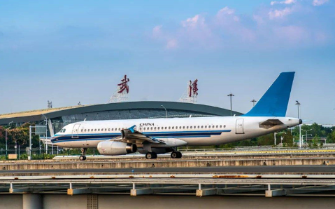 陇南空运武汉机场